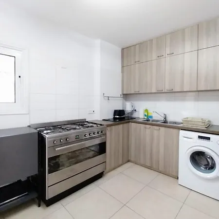 Sun Tower 101 Apartment Limassol